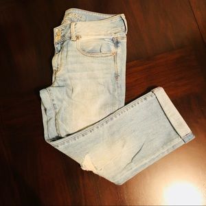 🌾American Eagle Artist Crop Jeans🍂